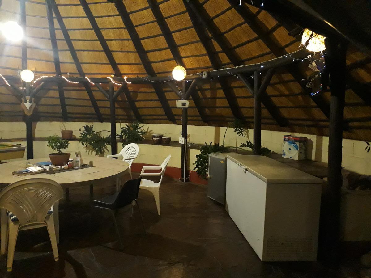 Guesthouse Villa Nina โอกาฮันด์จา ภายนอก รูปภาพ